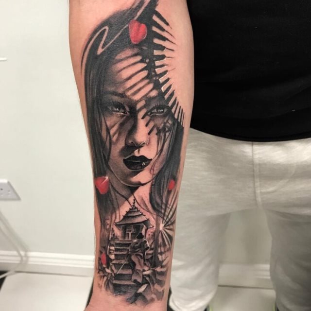 tattoo femenino con una geisha 06