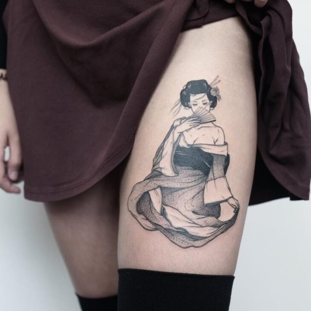 tattoo femenino con una geisha 13