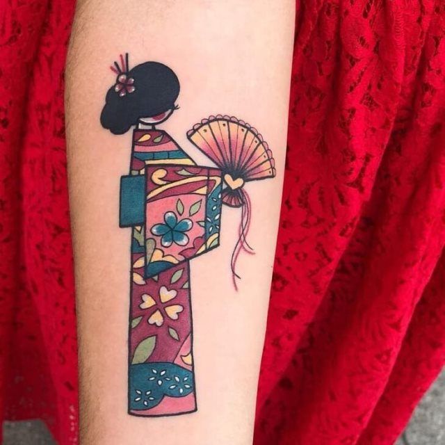 tattoo femenino con una geisha 19