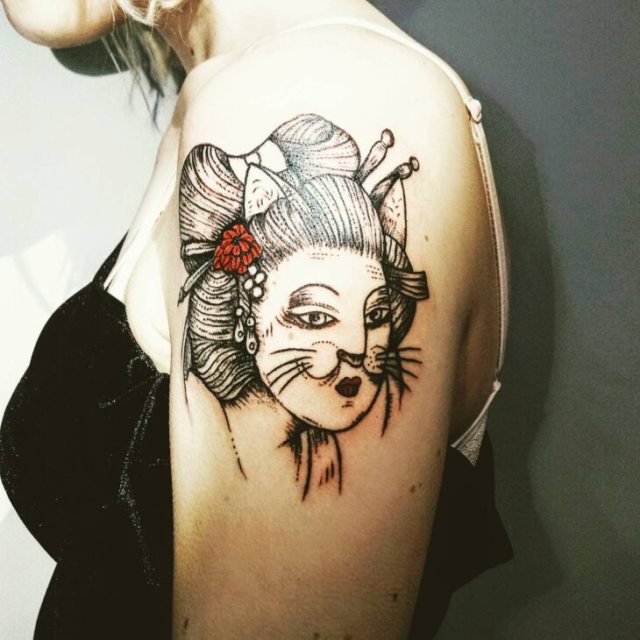 tattoo femenino con una geisha 43