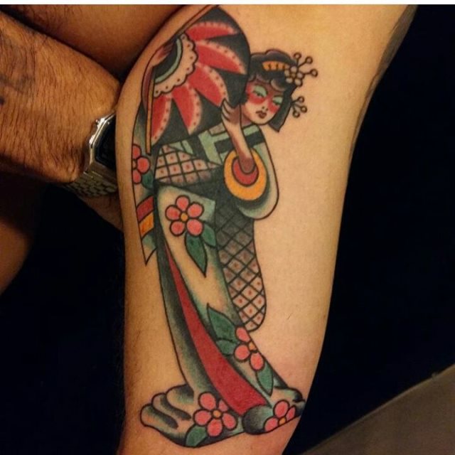 tattoo femenino con una geisha 61