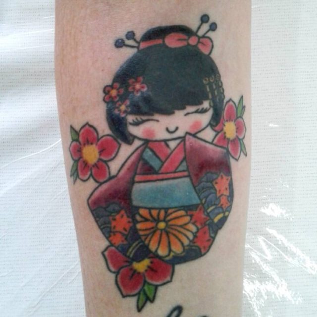 tattoo femenino con una geisha 66