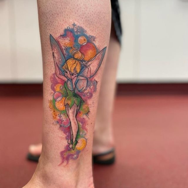 tattoo femenino con una hada 20