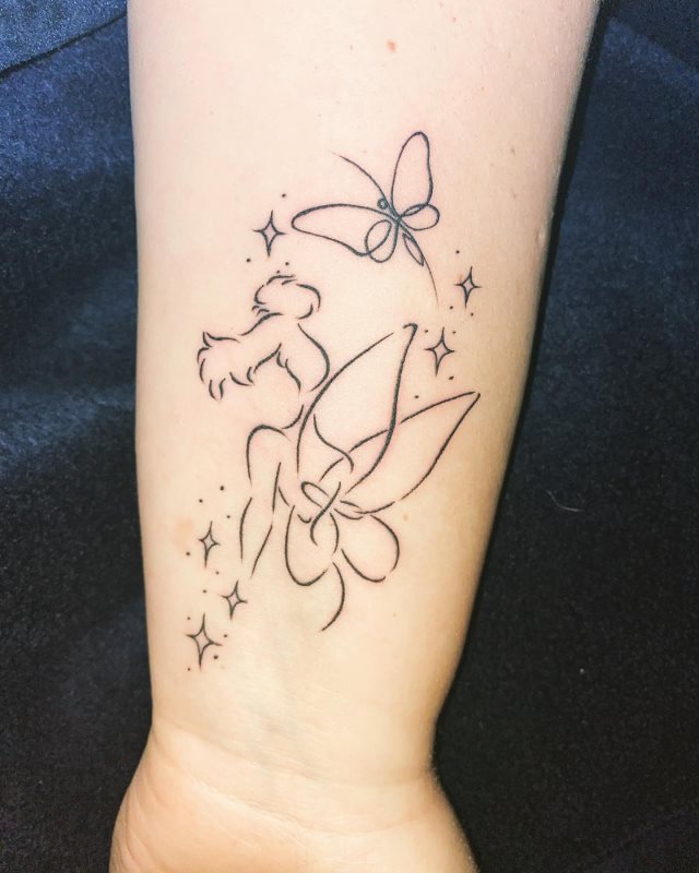 tattoo femenino con una hada 21
