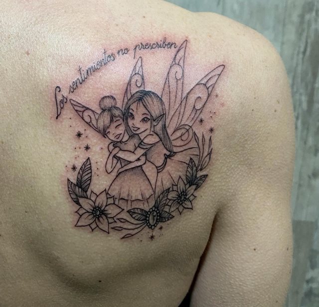 tattoo femenino con una hada 42