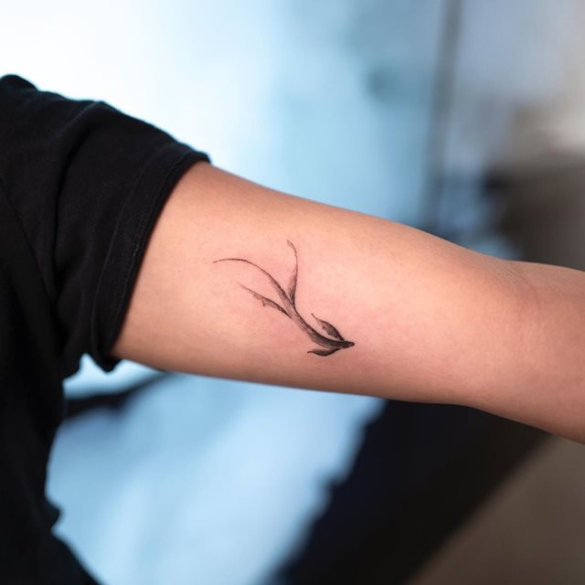 tattoo femenino de carpa 24