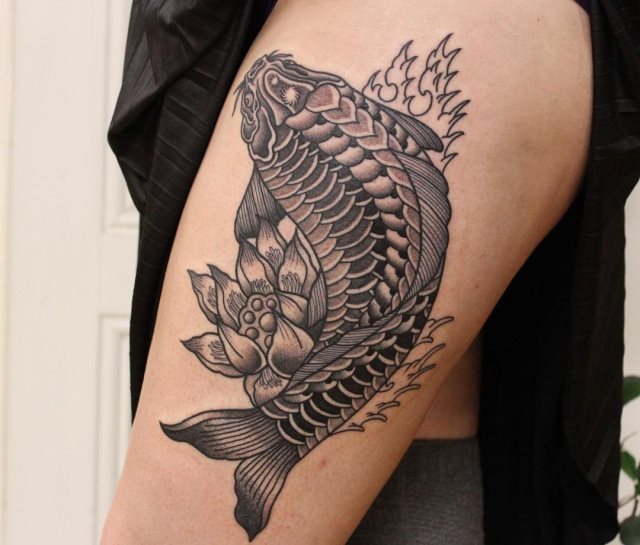tattoo femenino de carpa 33
