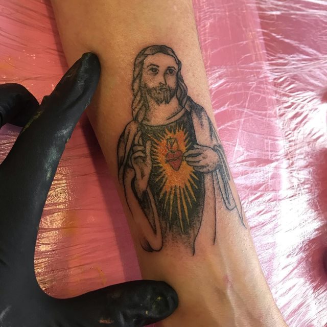 tattoo femenino de jesucristo 30