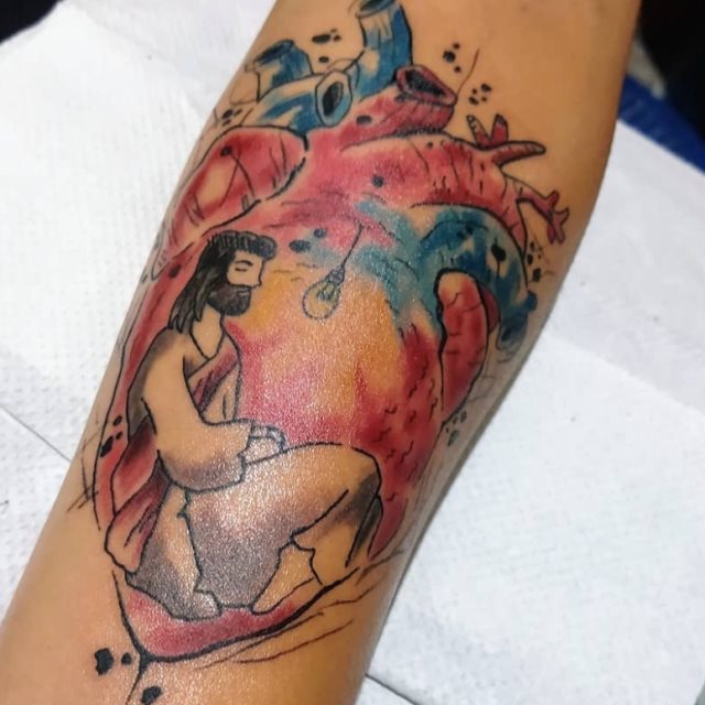 tattoo femenino de jesucristo 33