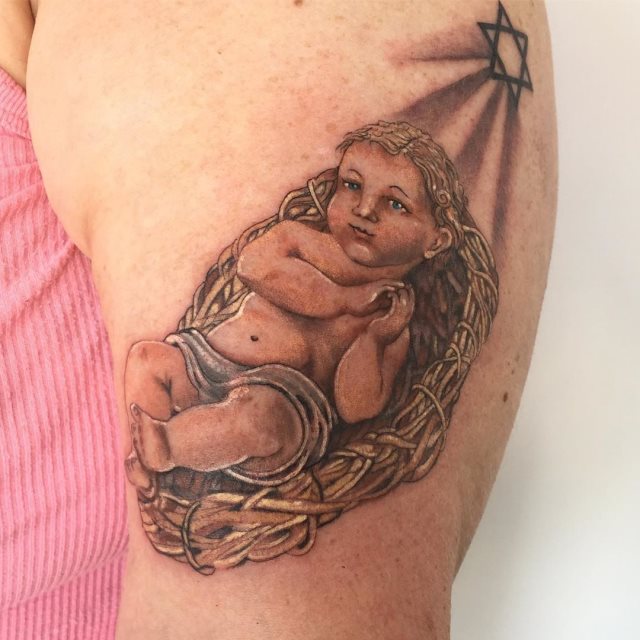 tattoo femenino de jesucristo 44