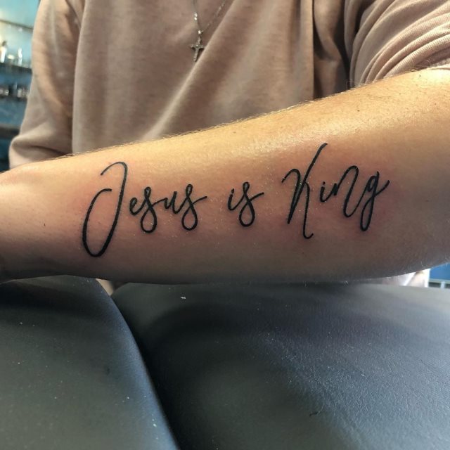 tattoo femenino de jesucristo 53