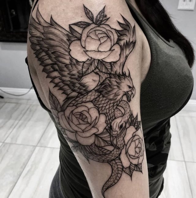 tattoo femenino de manga 73
