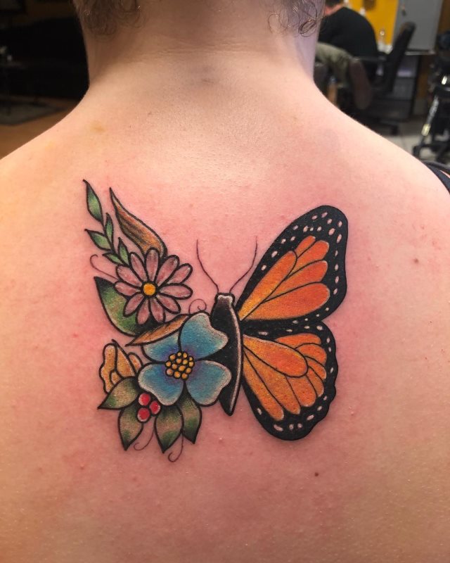 tattoo femenino de mariposa 02