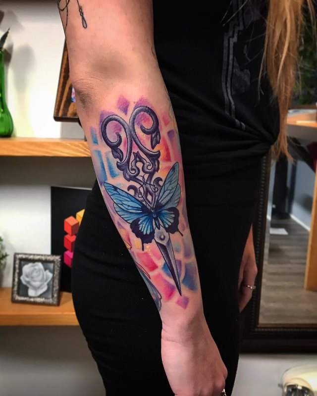 tattoo femenino de mariposa 112