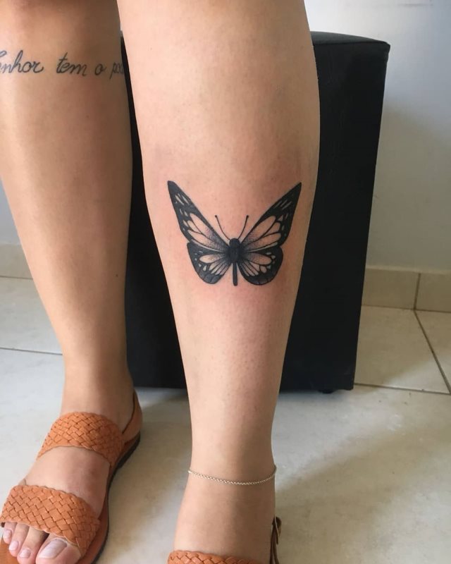 tattoo femenino de mariposa 123