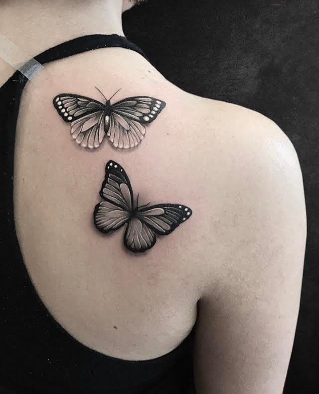 tattoo femenino de mariposa 144