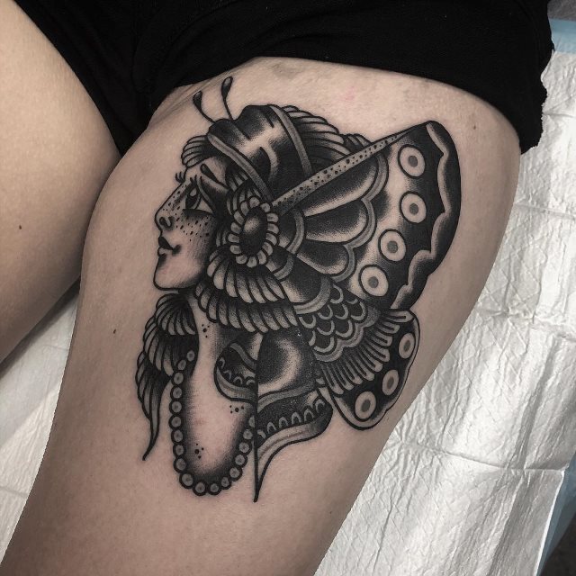 tattoo femenino de mariposa 148