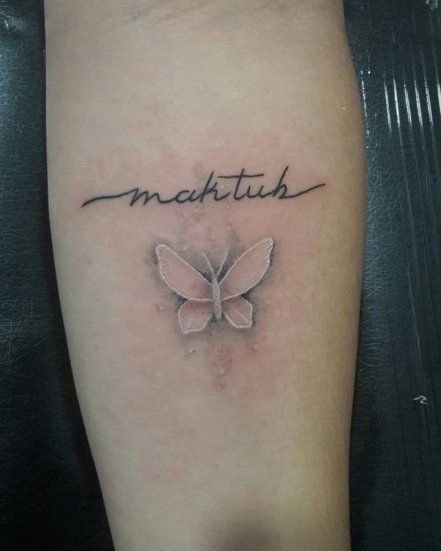 tattoo femenino de mariposa 152