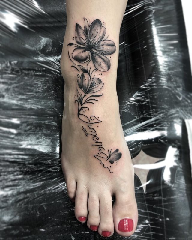 tattoo femenino de mariposa 174