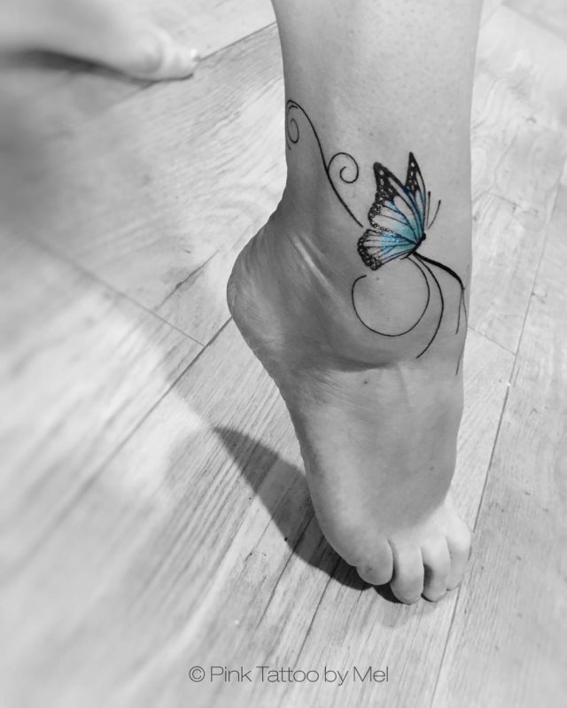 tattoo femenino de mariposa 175
