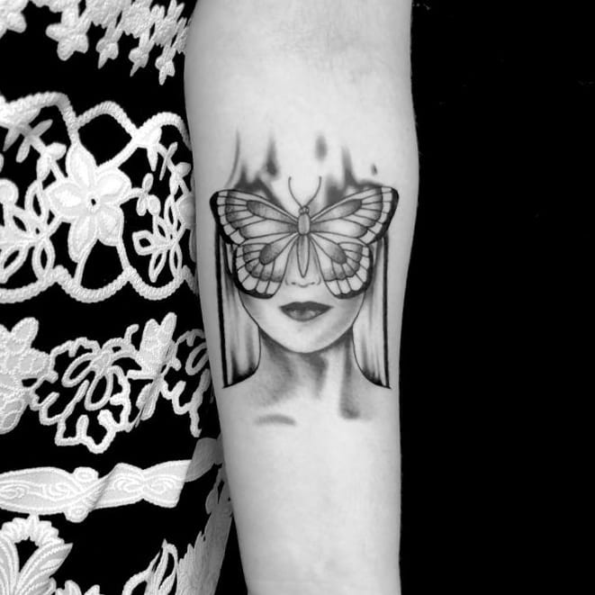 tattoo femenino de mariposa 19
