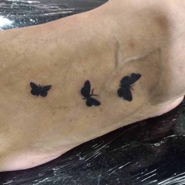 tattoo femenino de mariposa 24