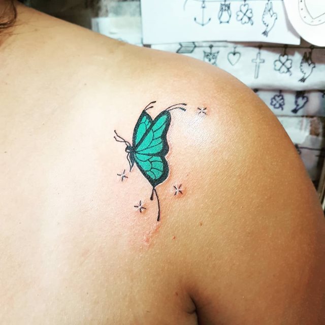 tattoo femenino de mariposa 30