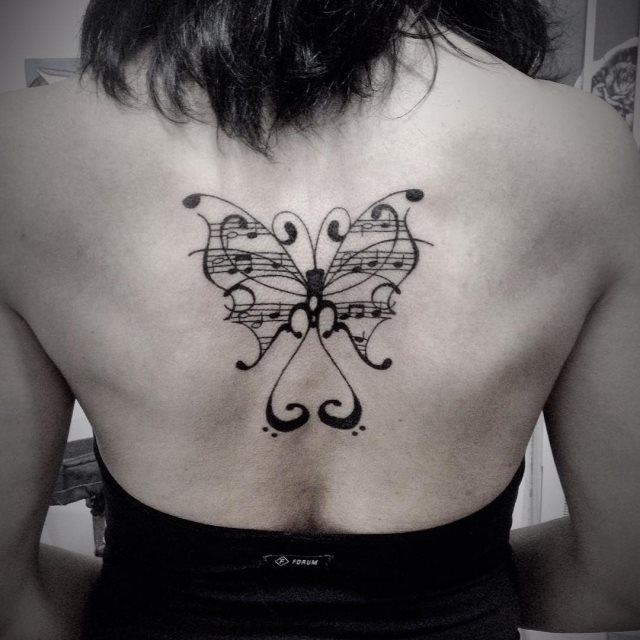 tattoo femenino de mariposa 36