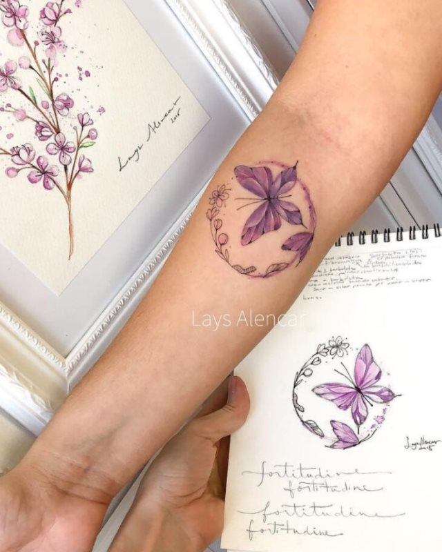 tattoo femenino de mariposa 81