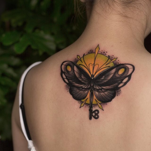tattoo femenino de mariposa 94