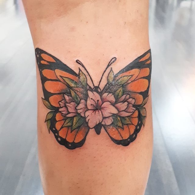 tattoo femenino de mariposa 98