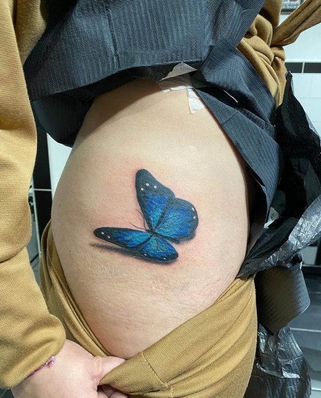 tattoo femenino de mariposa en 3d 04