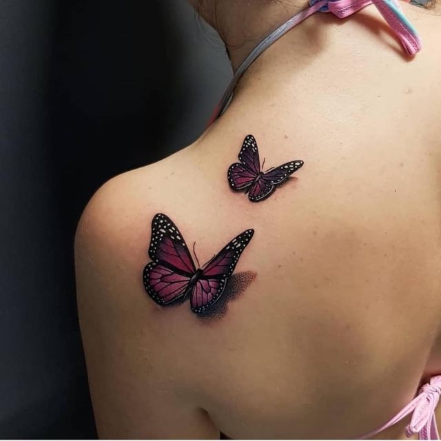 tattoo femenino de mariposa en 3d 72