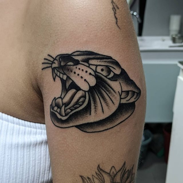 tattoo femenino de pantera 22