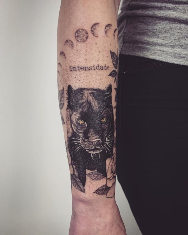 tattoo femenino de pantera 36