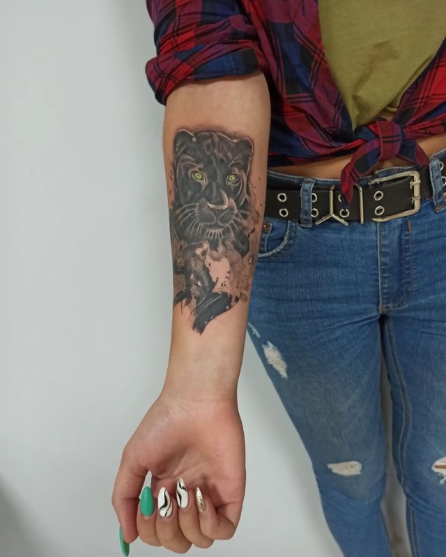 tattoo femenino de pantera 53