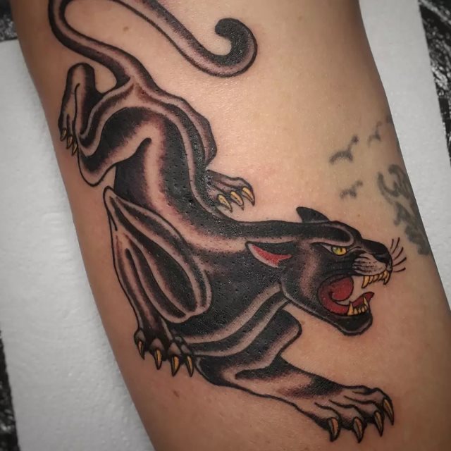 tattoo femenino de pantera 56