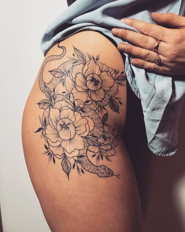 tattoo femenino de serpiente 41