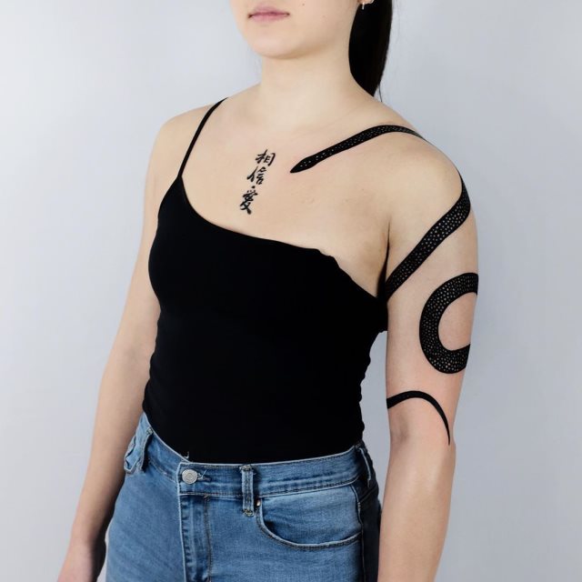 tattoo femenino de serpiente 73