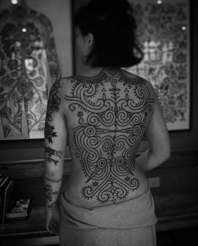 tattoo femenino de tribal 18