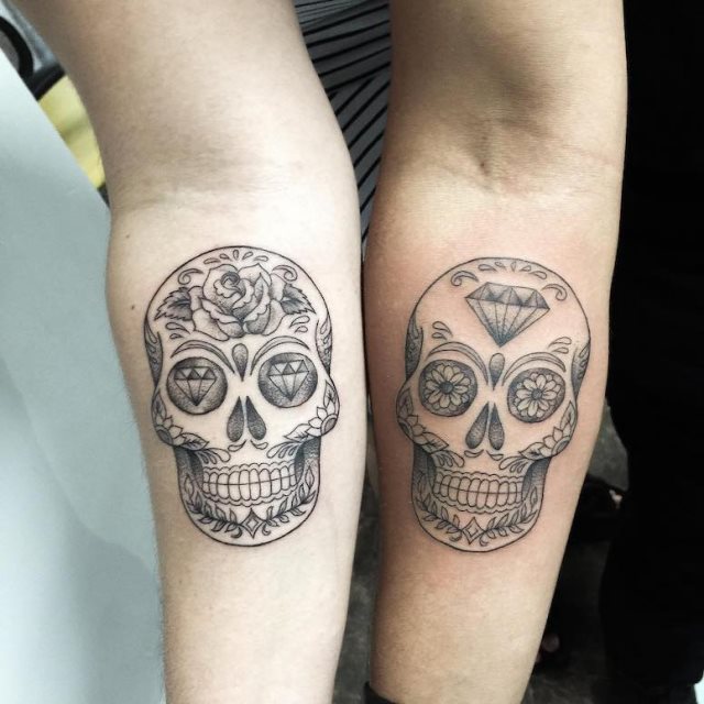 tattoo femenino de una calavera 68