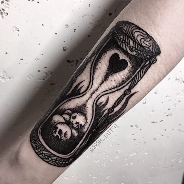 tattoo femenino de una calavera 86