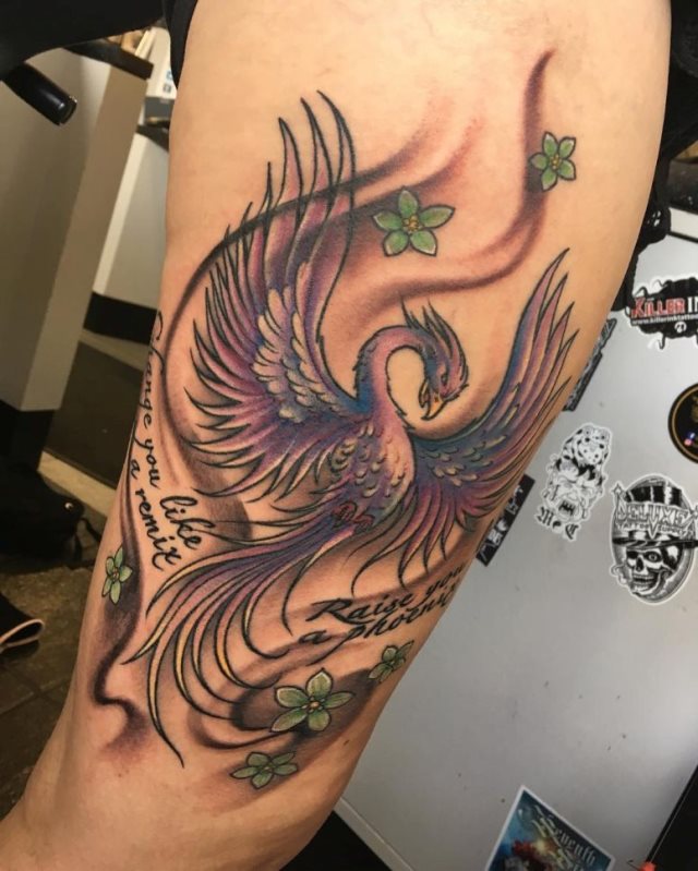 tattoo femenino del fenix 19