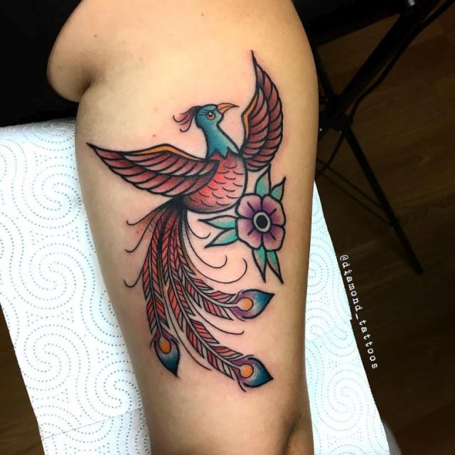 tattoo femenino del fenix 42