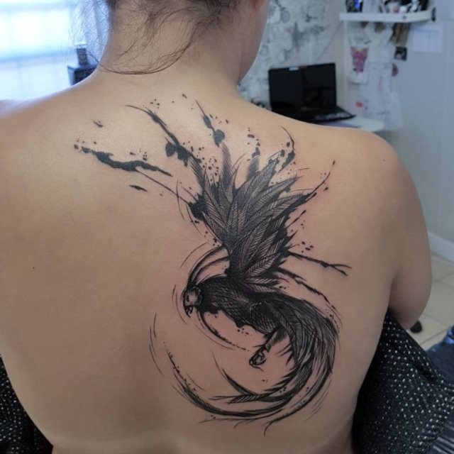 tattoo femenino del fenix 45
