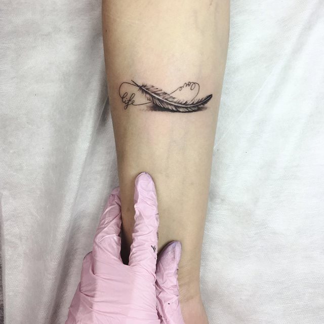 tattoo femenino del infinito 10