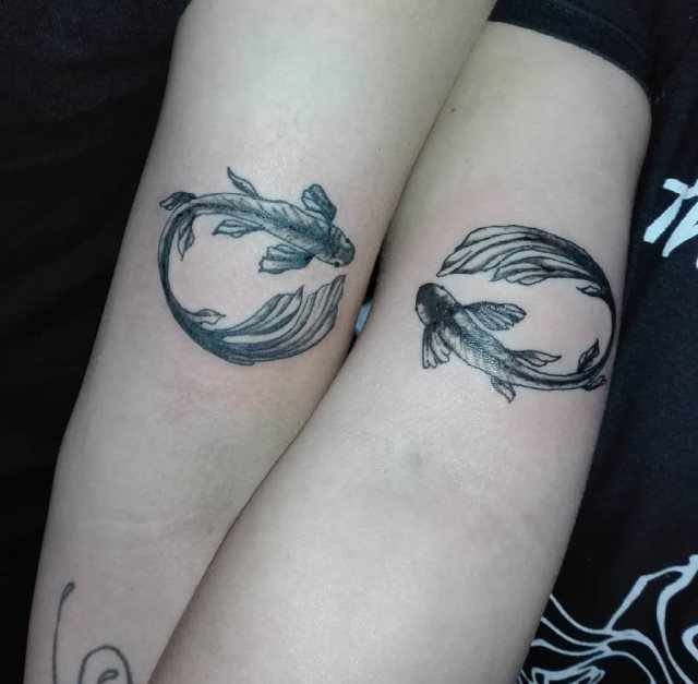 tattoo femenino del infinito 33