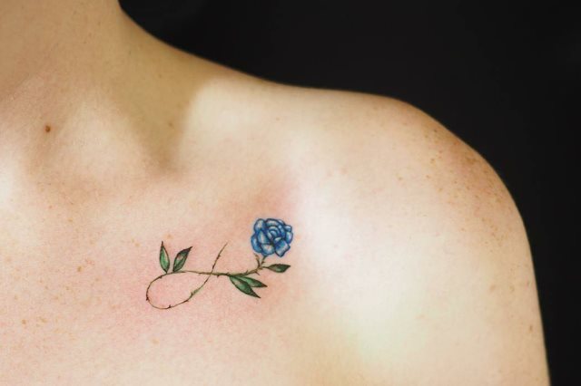 tattoo femenino del infinito 39