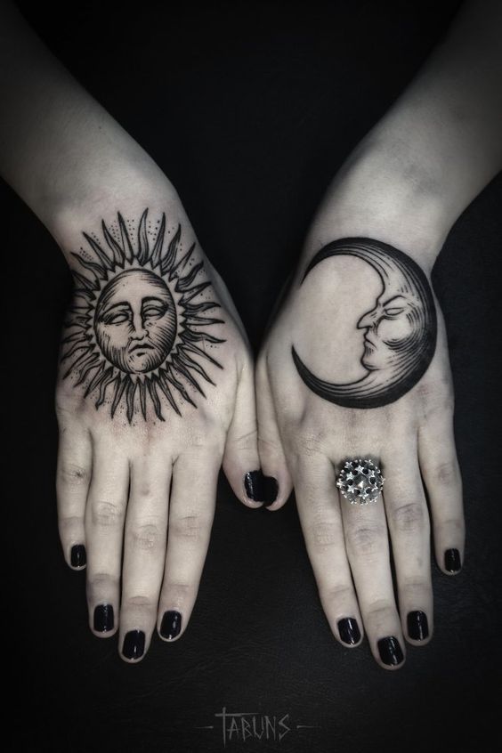 tattoo femenino del sol 02