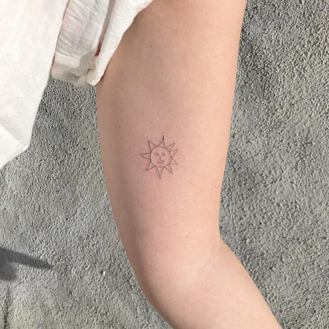 tattoo femenino del sol 04